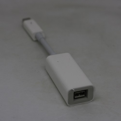 Apple thunderbolt auf - apple,